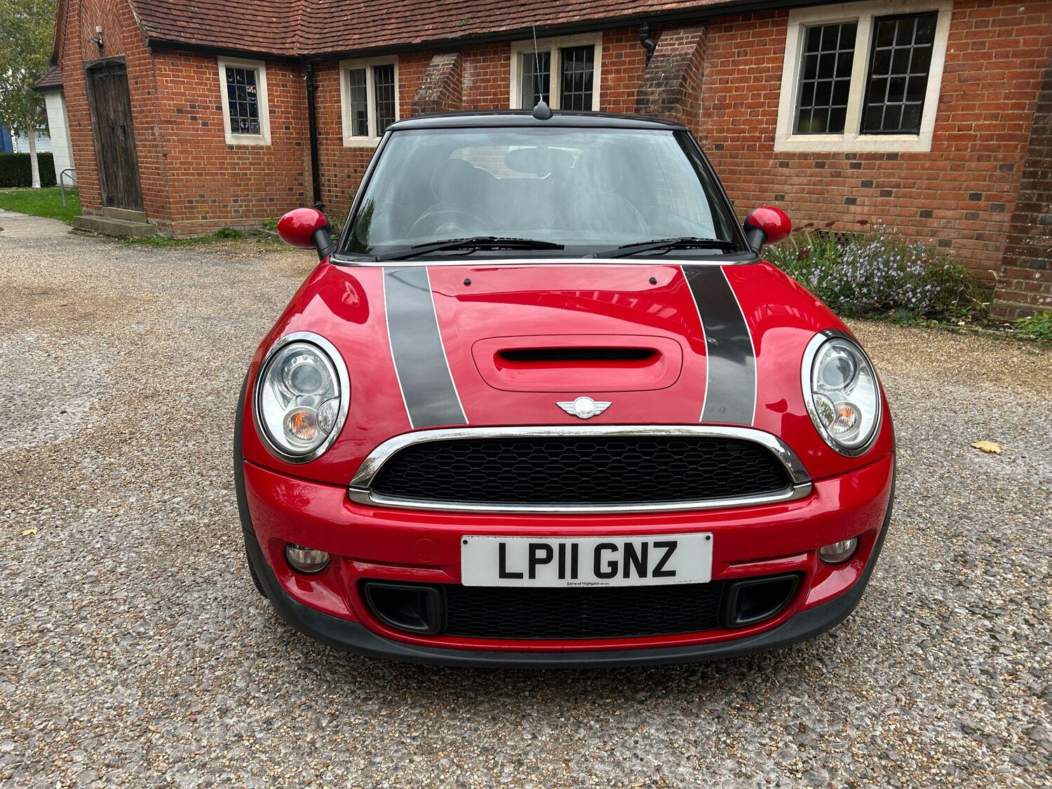 Used MINI Convertible 2011 for sale - 76314630: Photo 28