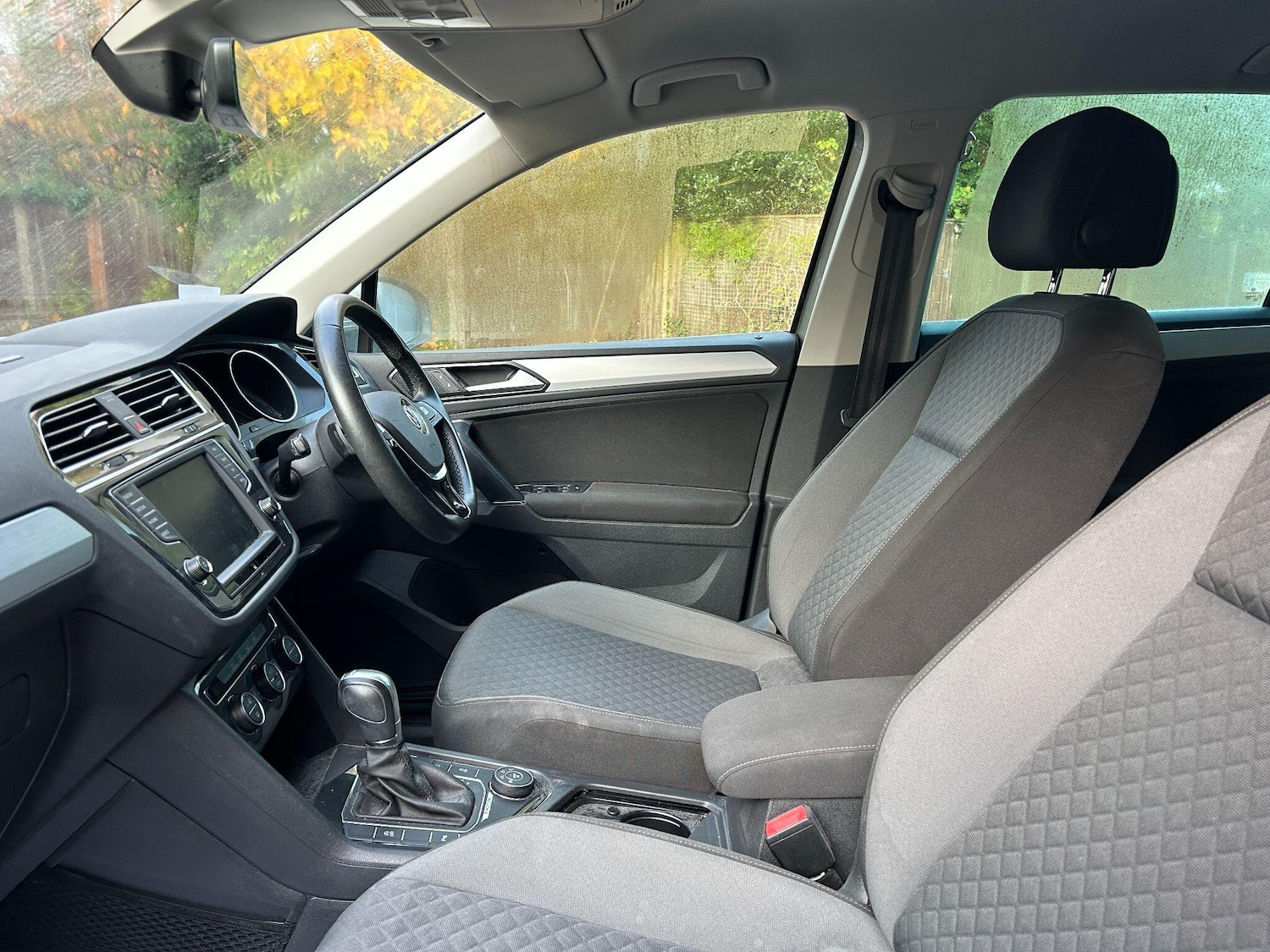 Used Volkswagen Tiguan 2016 for sale - 76994533: Photo 3