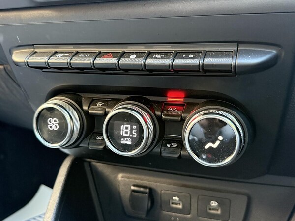 Used Dacia Duster 2022 for sale - 76109242: Photo 26