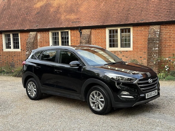 Used Hyundai TUCSON 2015 for sale - 76199827: Photo 2