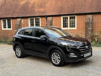 Used Hyundai TUCSON 2015 for sale - 76199827: Photo 2