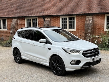 Used Ford Kuga 2018 for sale - 76295745: Photo 2