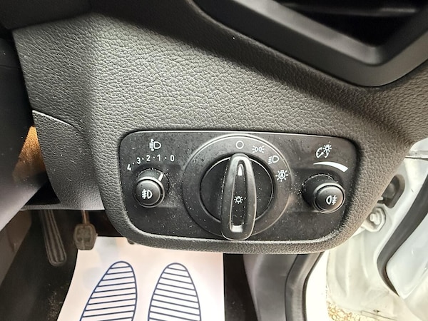 Used Ford Kuga 2018 for sale - 76295745: Photo 30