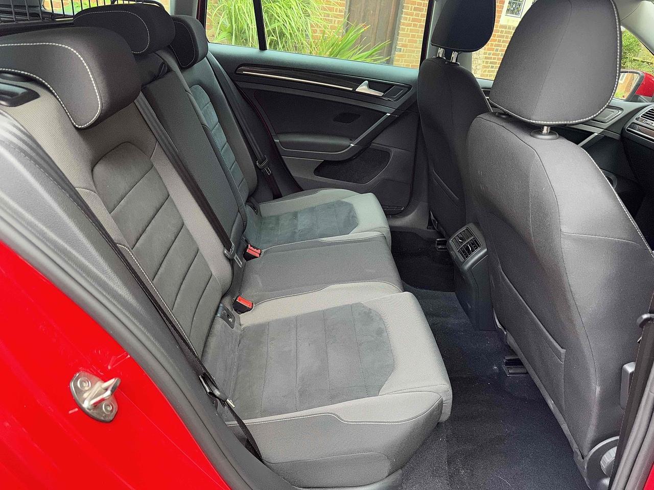 Used Volkswagen Golf 2015 for sale - 75965912: Photo 25