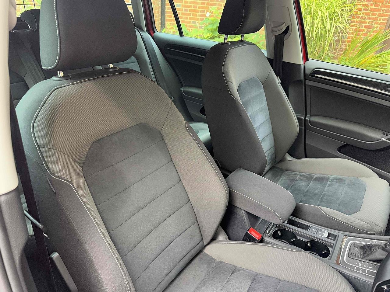 Used Volkswagen Golf 2015 for sale - 75965912: Photo 27