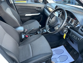 Used Suzuki Vitara 2017 for sale - 76765893: Photo