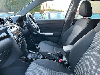 Used Suzuki Vitara 2017 for sale - 76765893: Photo