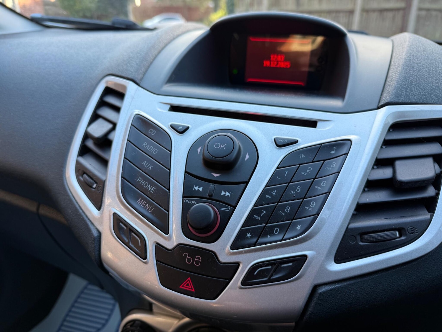 Used Ford Fiesta 2012 for sale - 77029832: Photo 21