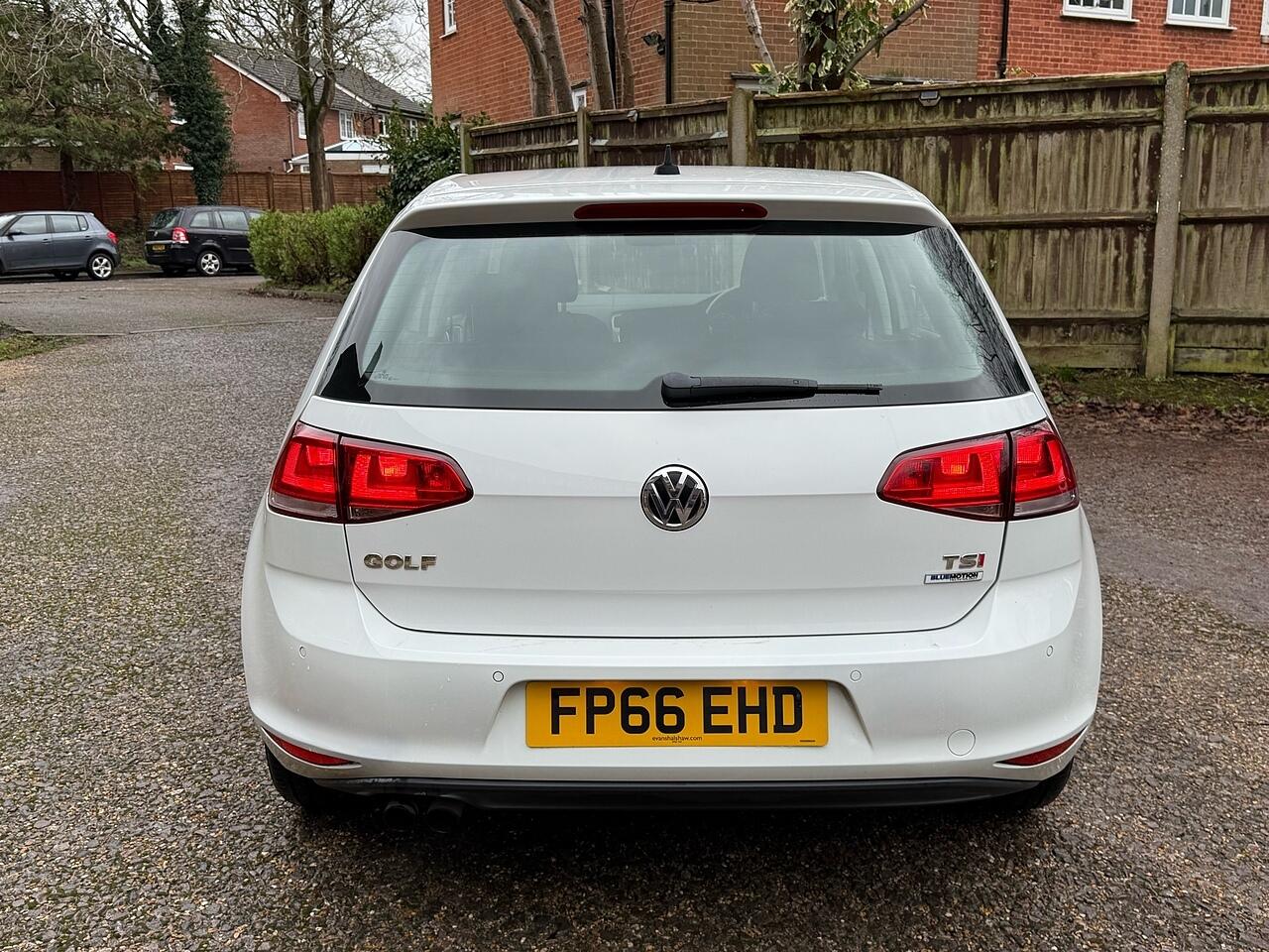 Used Volkswagen Golf 2016 for sale - 77163623: Photo 11