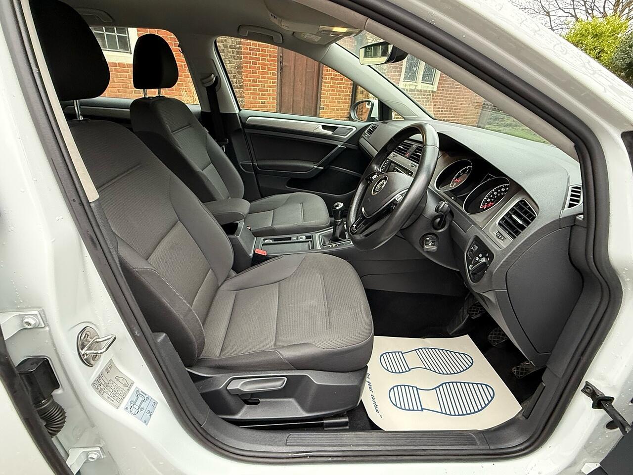 Used Volkswagen Golf 2016 for sale - 77163623: Photo 17