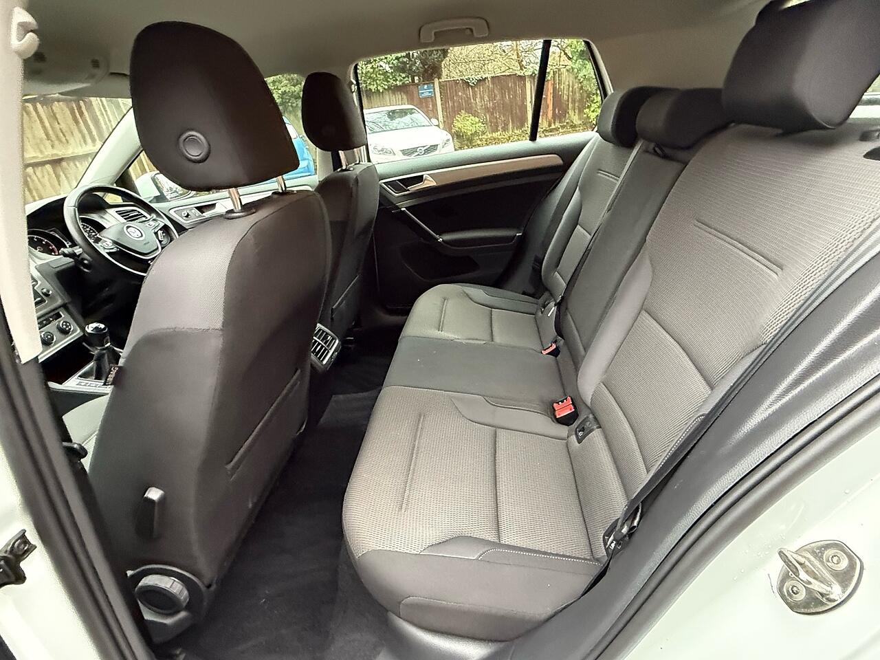 Used Volkswagen Golf 2016 for sale - 77163623: Photo 24