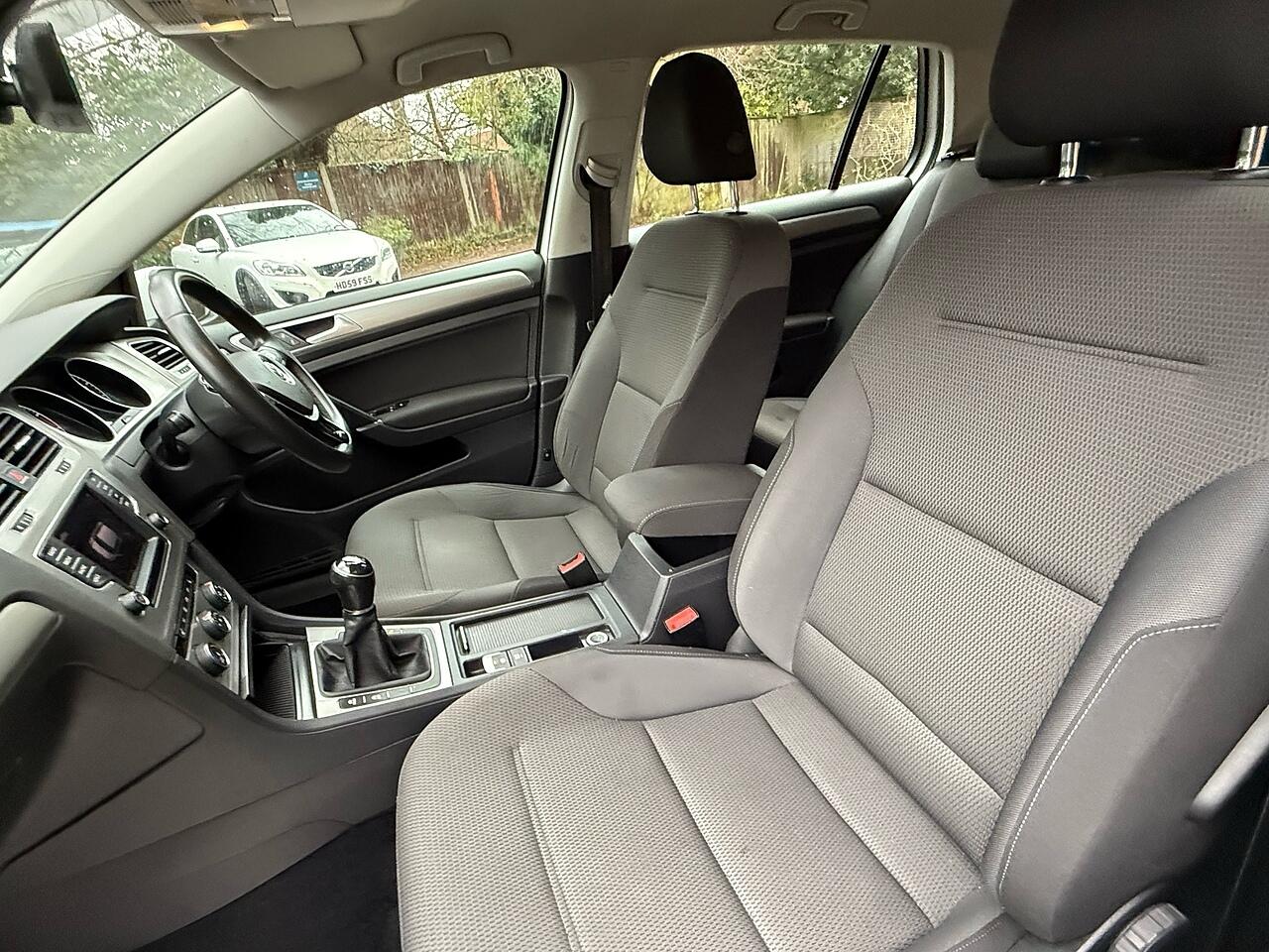 Used Volkswagen Golf 2016 for sale - 77163623: Photo 27