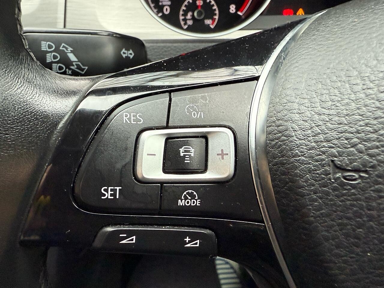 Used Volkswagen Golf 2016 for sale - 77163623: Photo 30