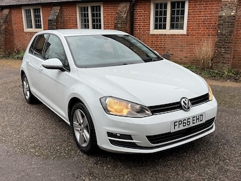 Used Volkswagen Golf 2016 for sale - 77163623: Photo