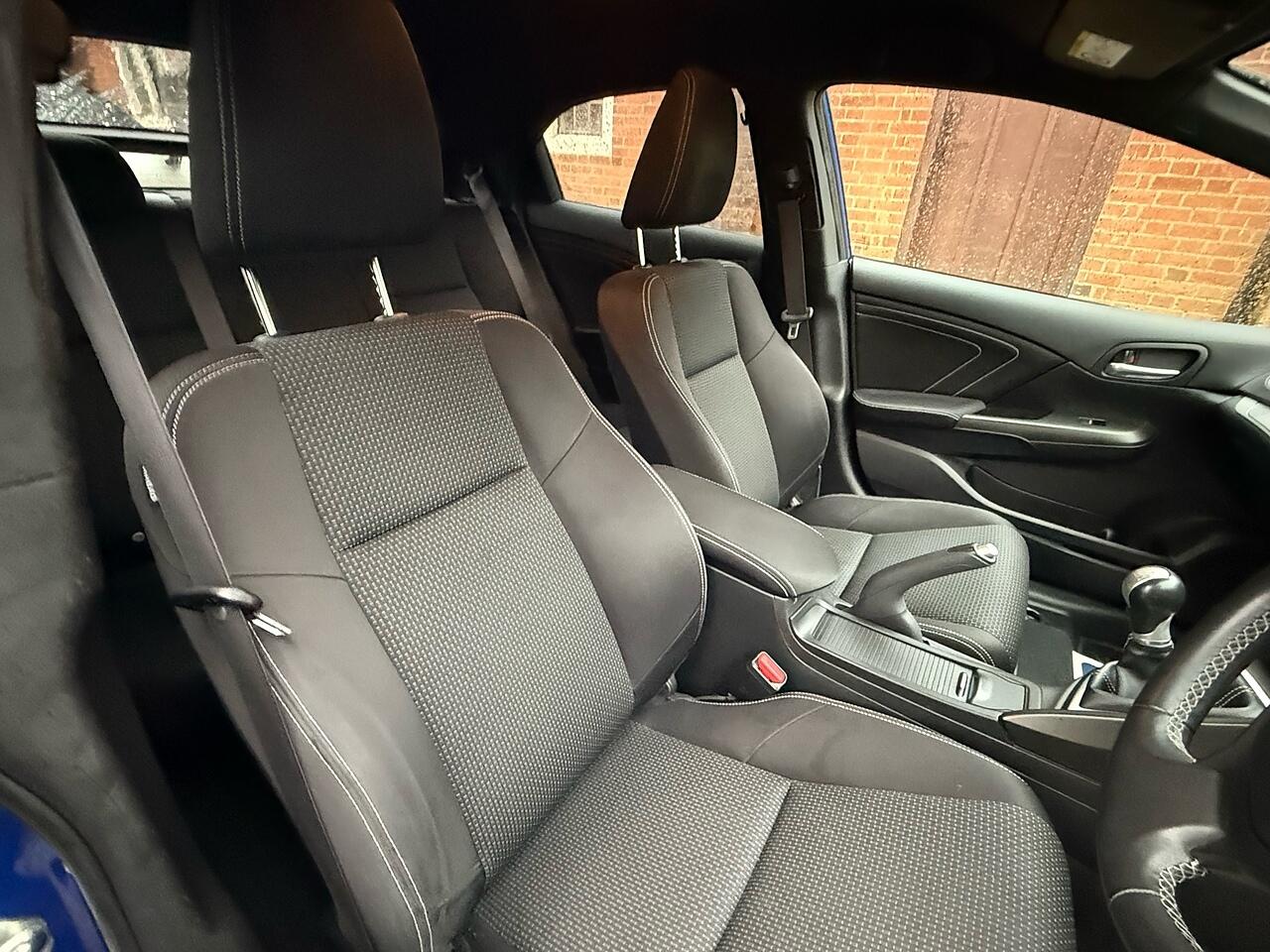 Used Honda Civic 2016 for sale - 77202836: Photo 19