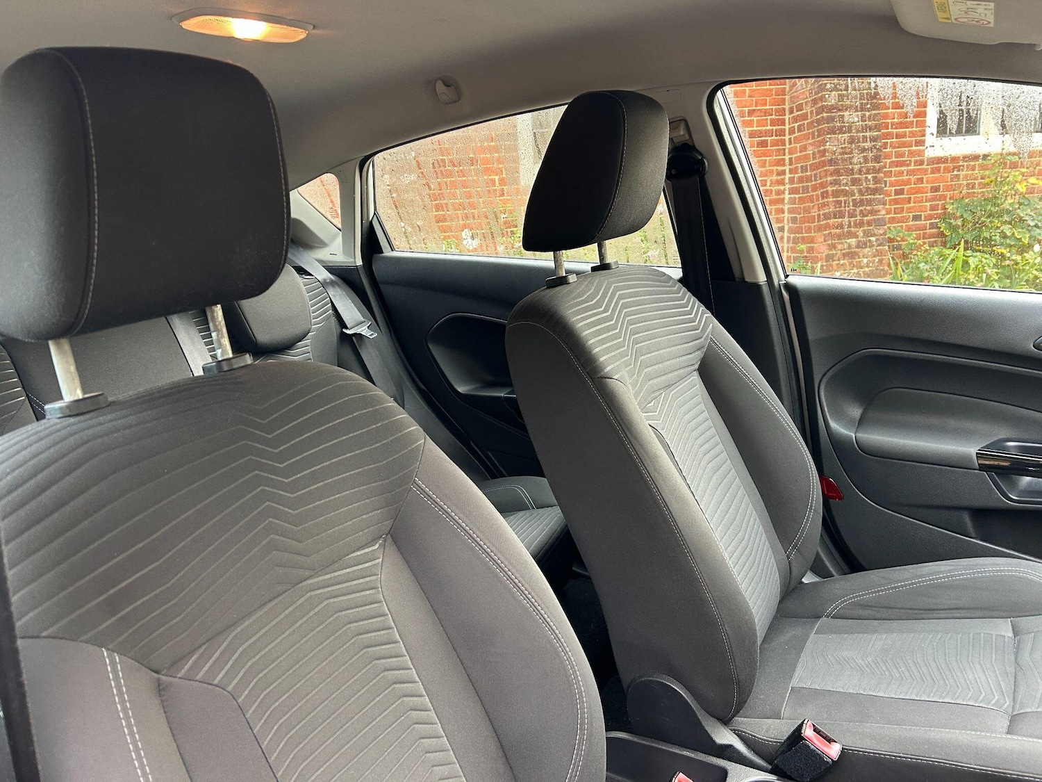 Used Ford Fiesta 2014 for sale - 76424865: Photo 7