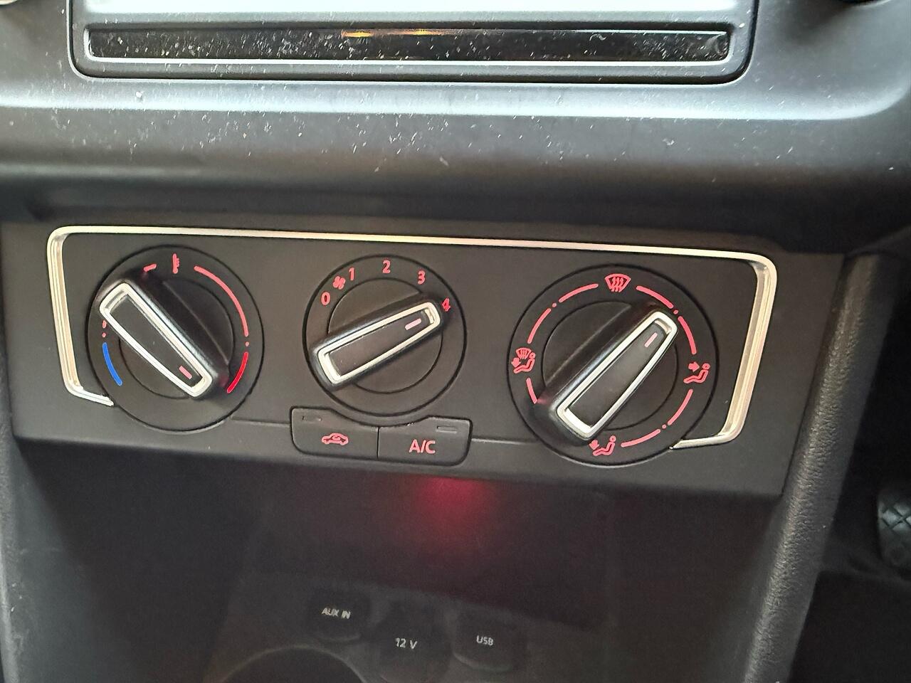 Used Volkswagen Polo 2015 for sale - 77202611: Photo 38