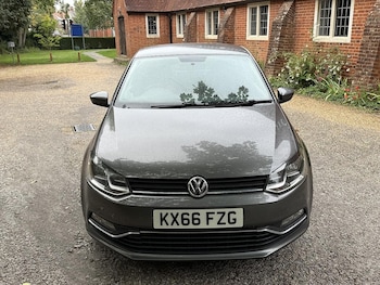 Used Volkswagen Polo 2016 for sale - 76020956: Photo 4