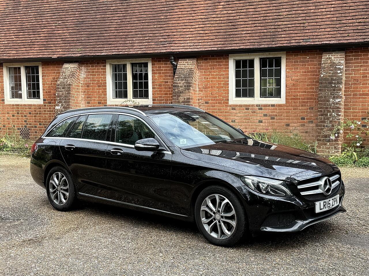 Used Mercedes-Benz C Class 2015 for sale - 76174769: Photo 2