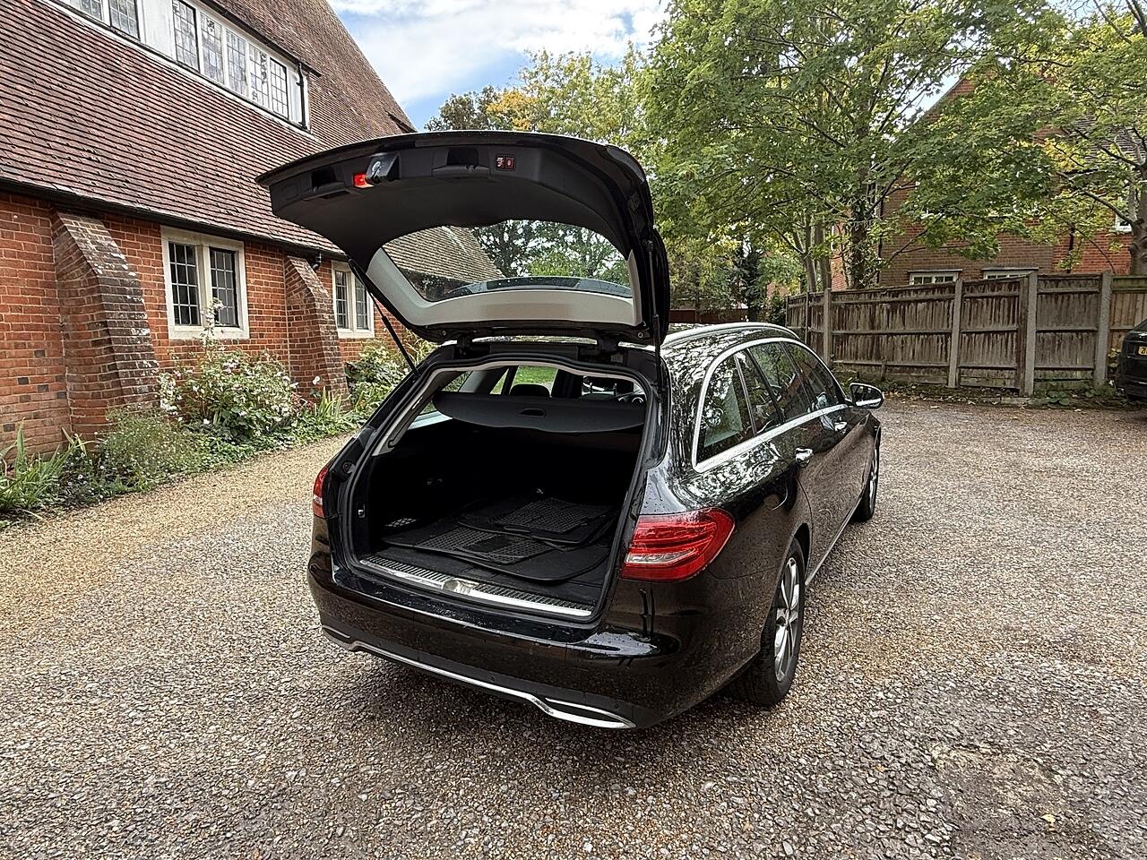 Used Mercedes-Benz C Class 2015 for sale - 76174769: Photo 21