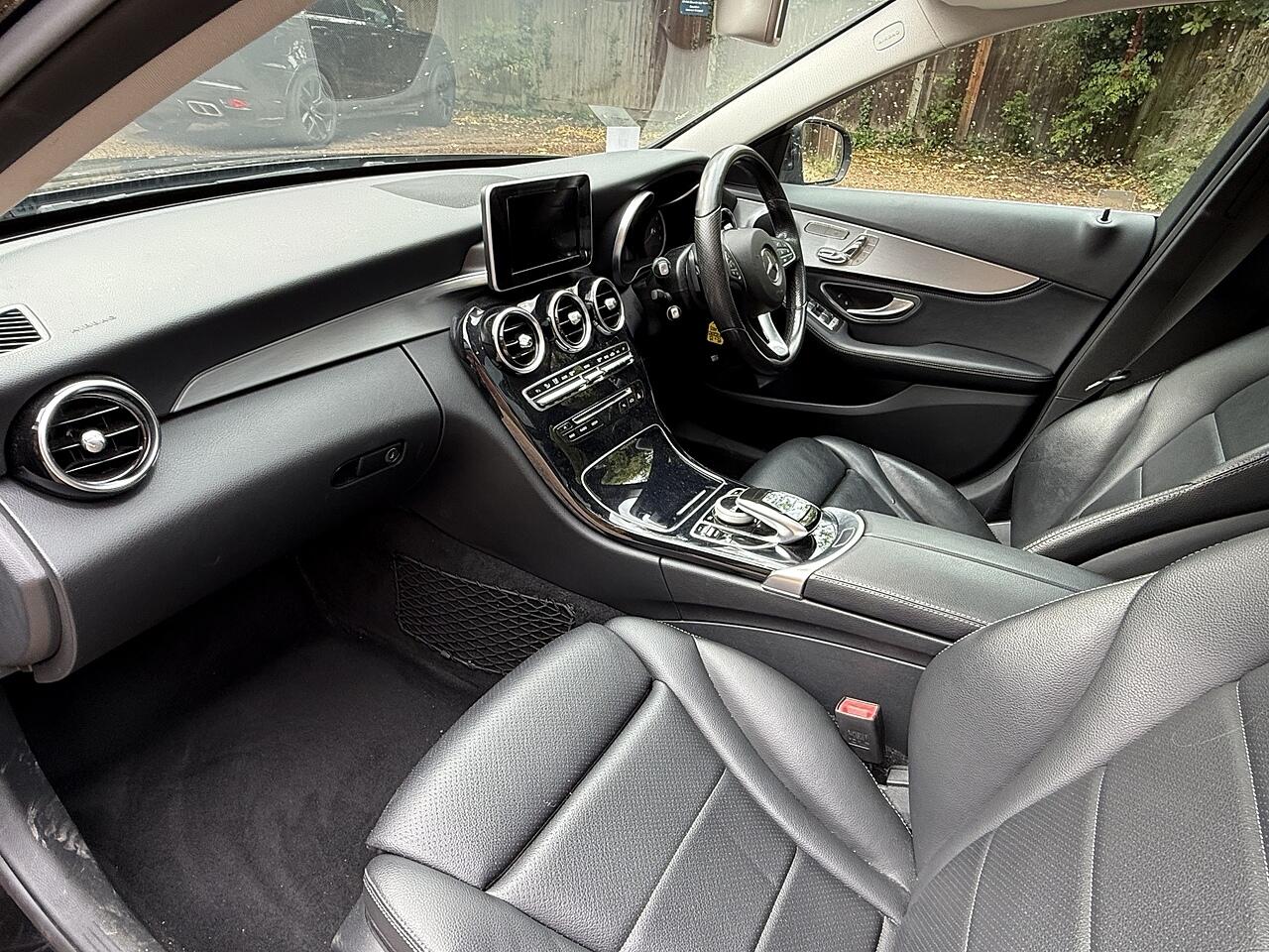 Used Mercedes-Benz C Class 2015 for sale - 76174769: Photo 27