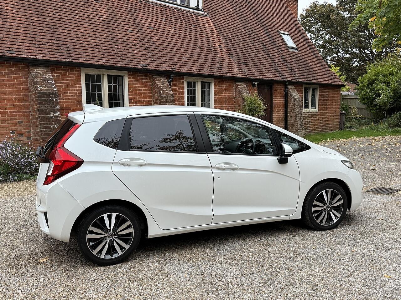 Used Honda Jazz 2016 for sale - 76282746: Photo 11
