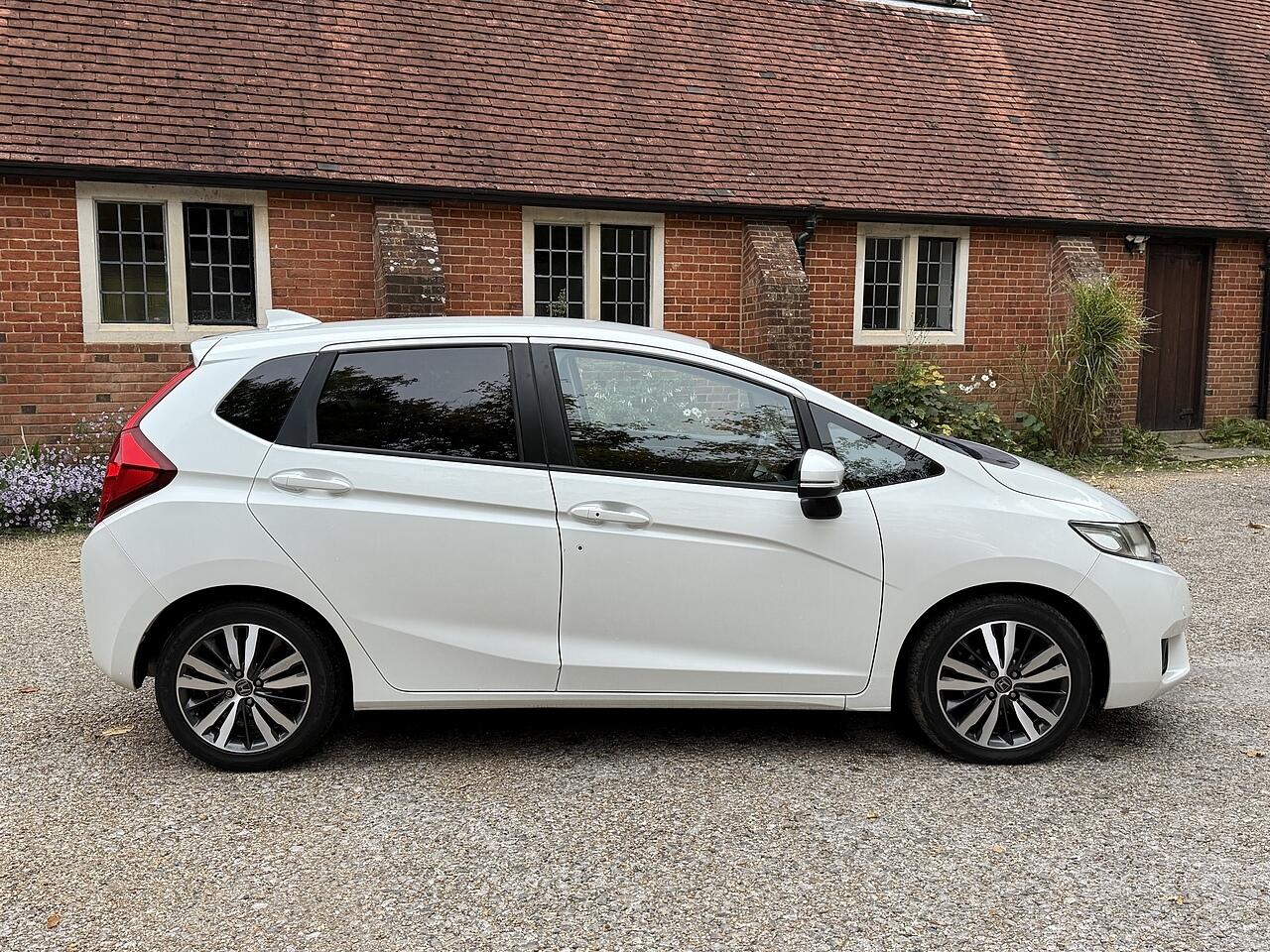 Used Honda Jazz 2016 for sale - 76282746: Photo 12