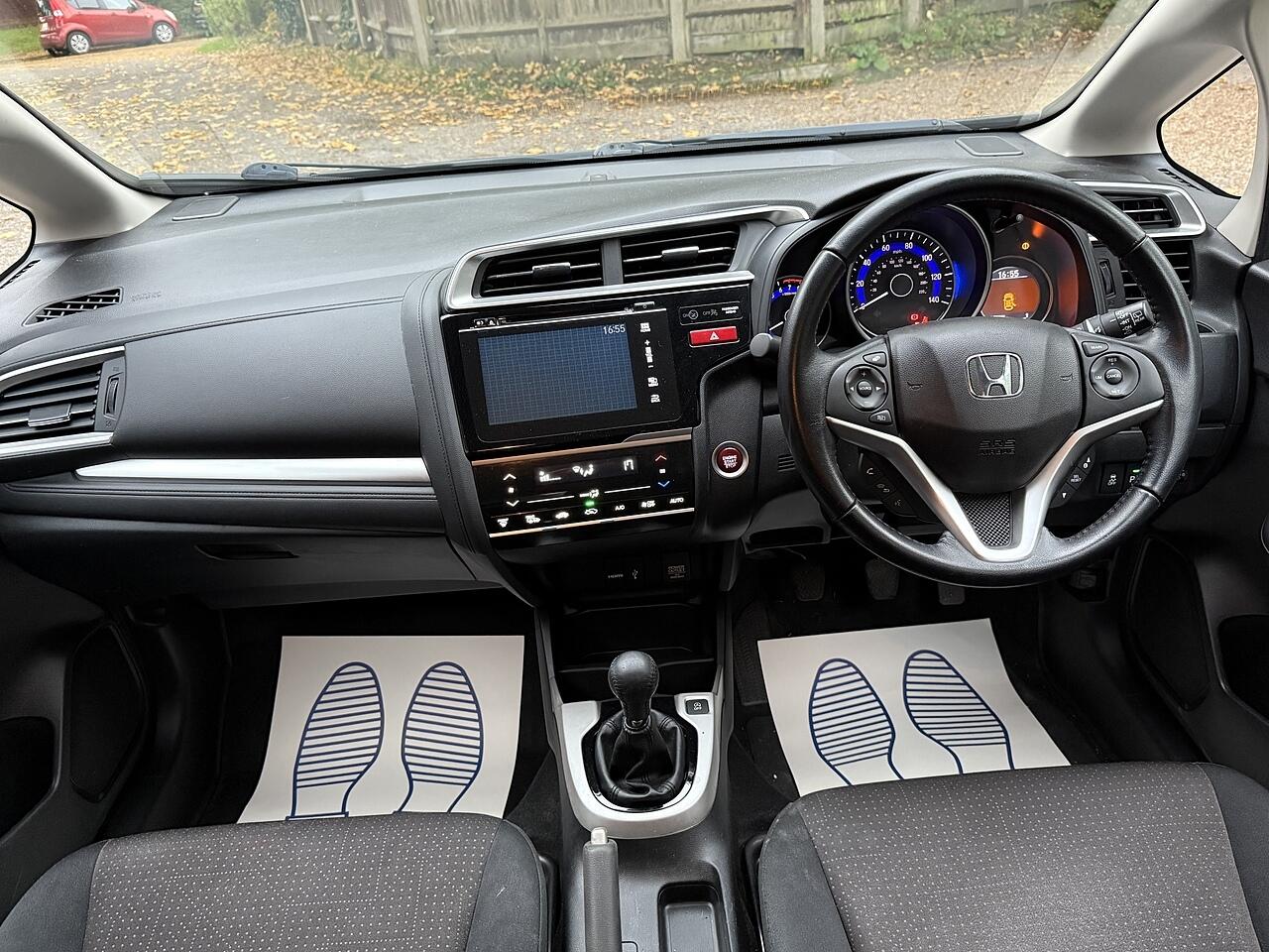 Used Honda Jazz 2016 for sale - 76282746: Photo 20