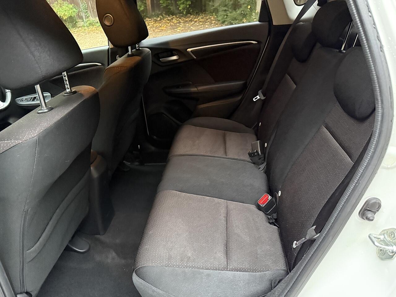 Used Honda Jazz 2016 for sale - 76282746: Photo 21