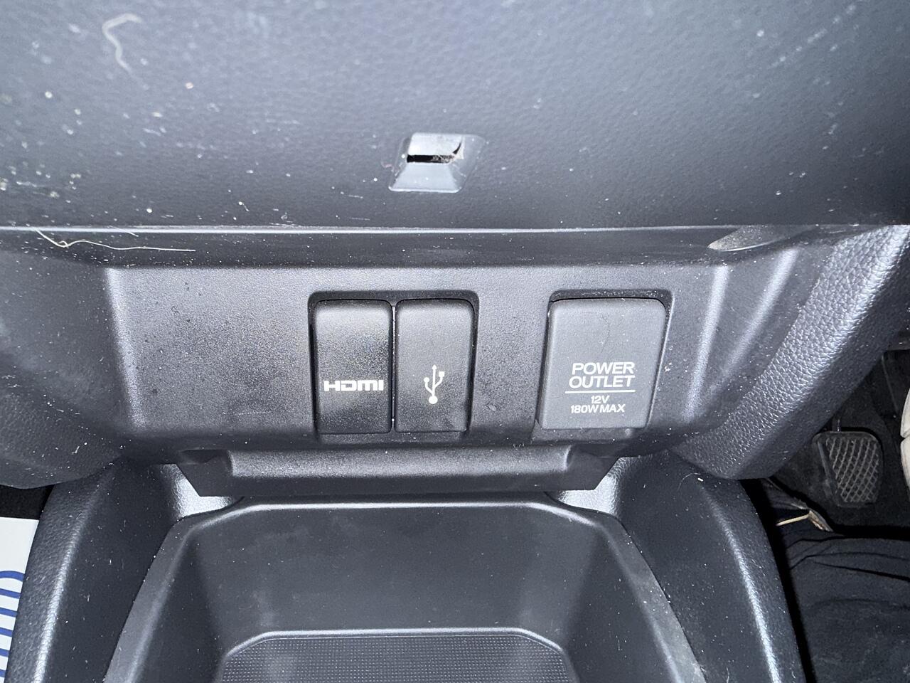 Used Honda Jazz 2016 for sale - 76282746: Photo 24