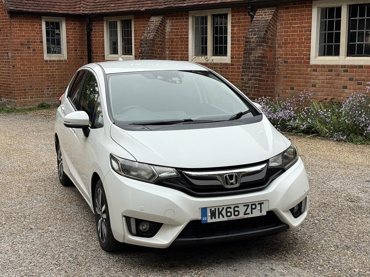 Used Honda Jazz 2016 for sale - 76282746: Photo 5