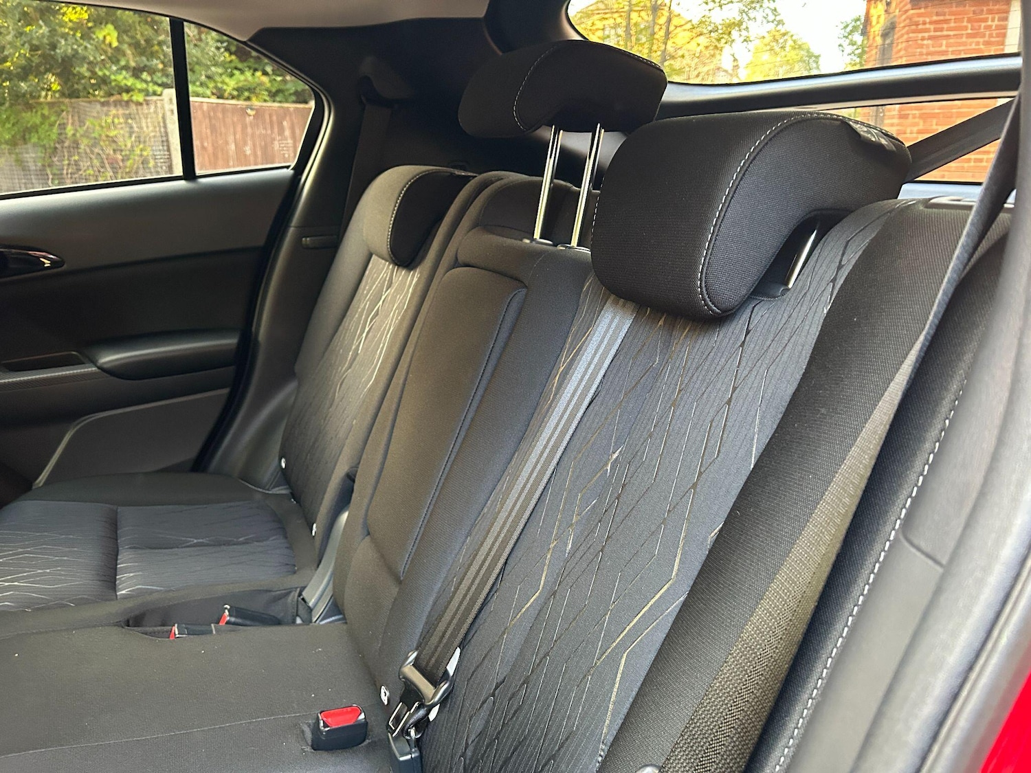 Used Mitsubishi Eclipse Cross 2018 for sale - 76398847: Photo 11