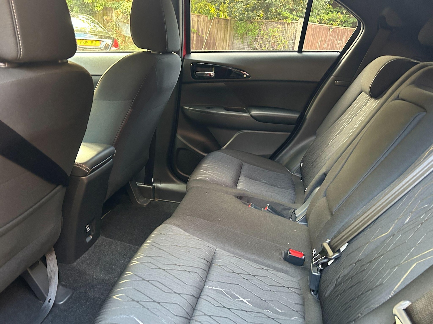 Used Mitsubishi Eclipse Cross 2018 for sale - 76398847: Photo 12