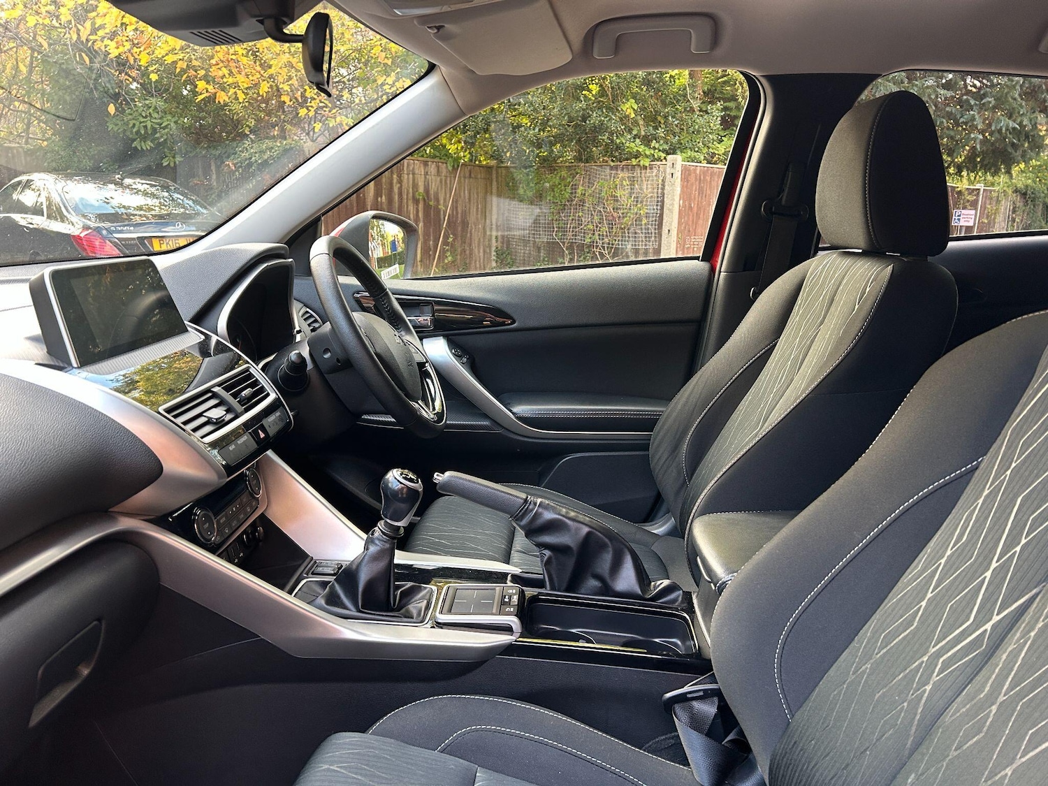 Used Mitsubishi Eclipse Cross 2018 for sale - 76398847: Photo 3