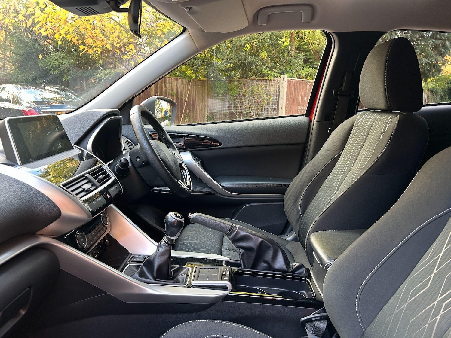 Used Mitsubishi Eclipse Cross 2018 for sale - 76398847: Photo 4