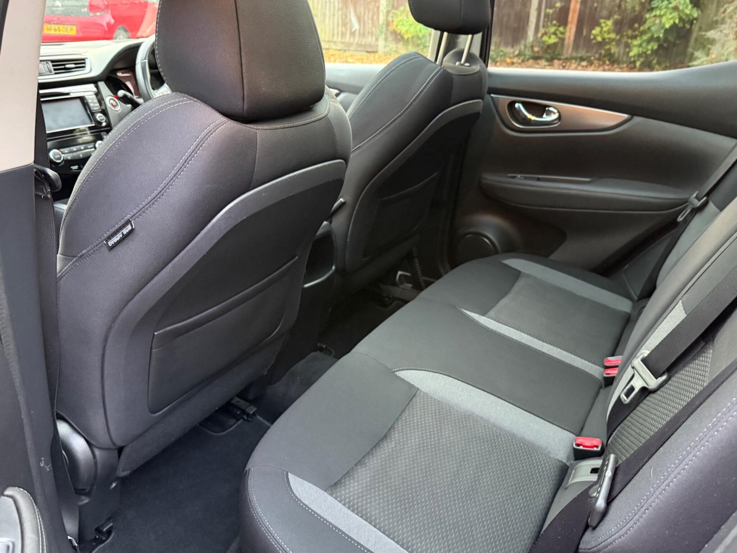 Used Nissan Qashqai 2018 for sale - 76550372: Photo 28