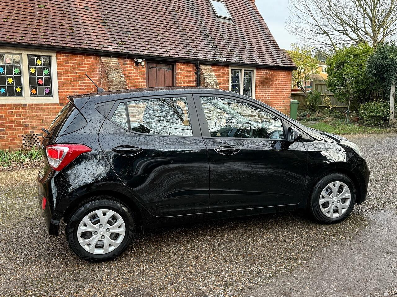 Used Hyundai i10 2015 for sale - 77109281: Photo 14