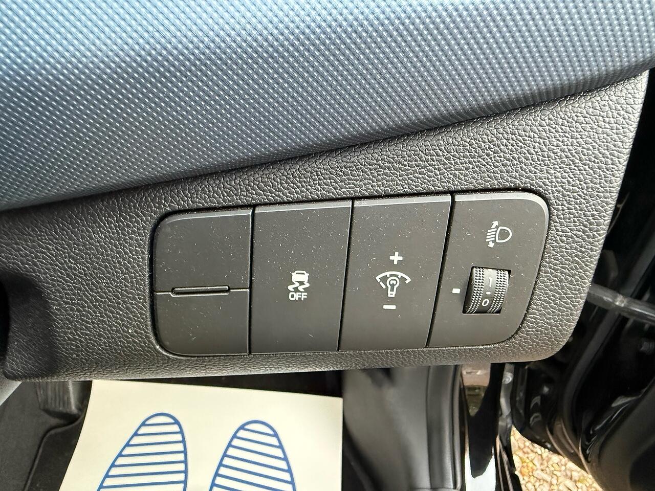 Used Hyundai i10 2015 for sale - 77109281: Photo 23