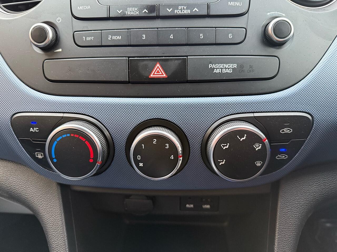 Used Hyundai i10 2015 for sale - 77109281: Photo 30