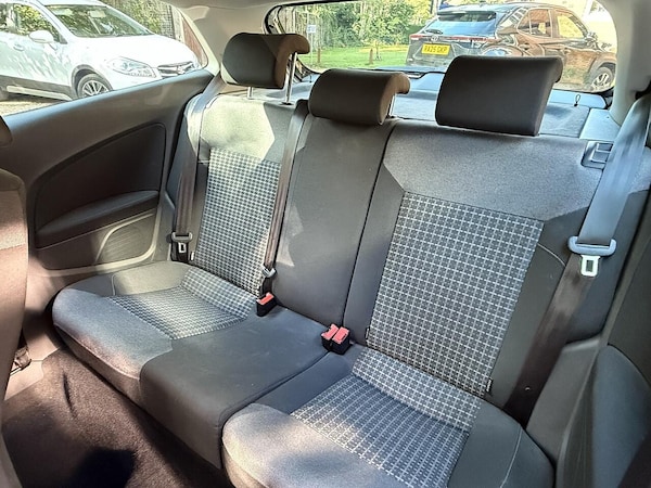 Used Volkswagen Polo 2017 for sale - 76042826: Photo 25