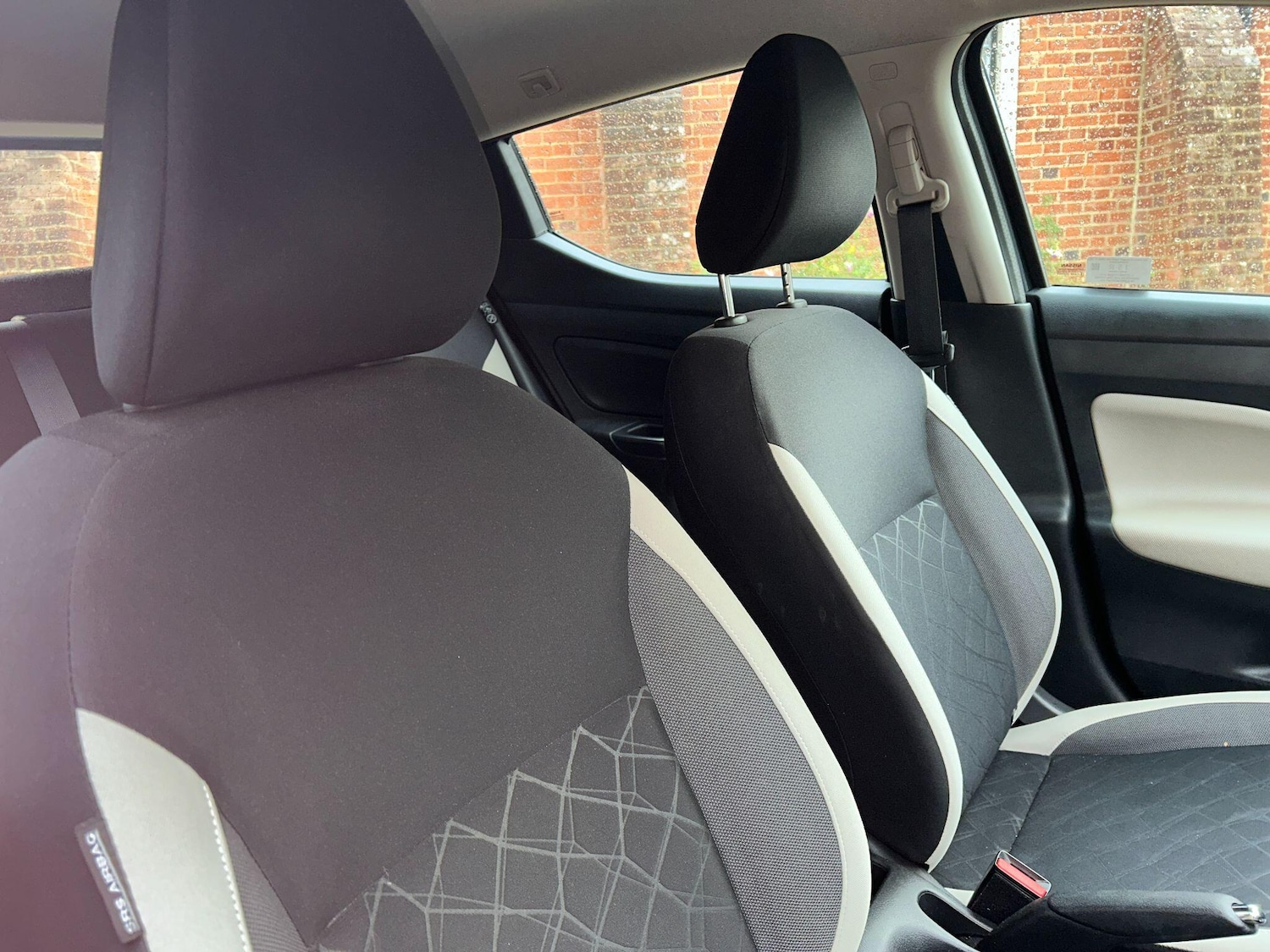 Used Nissan Micra 2017 for sale - 76499555: Photo 7