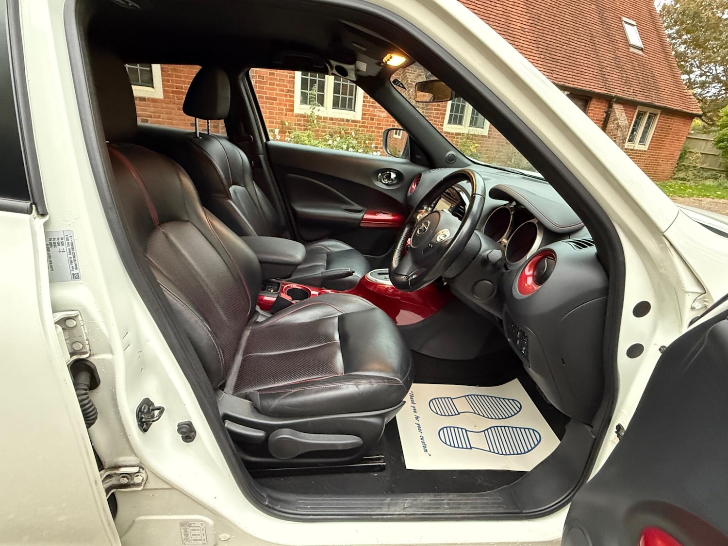 Used Nissan Juke 2015 for sale - 76349174: Photo 21