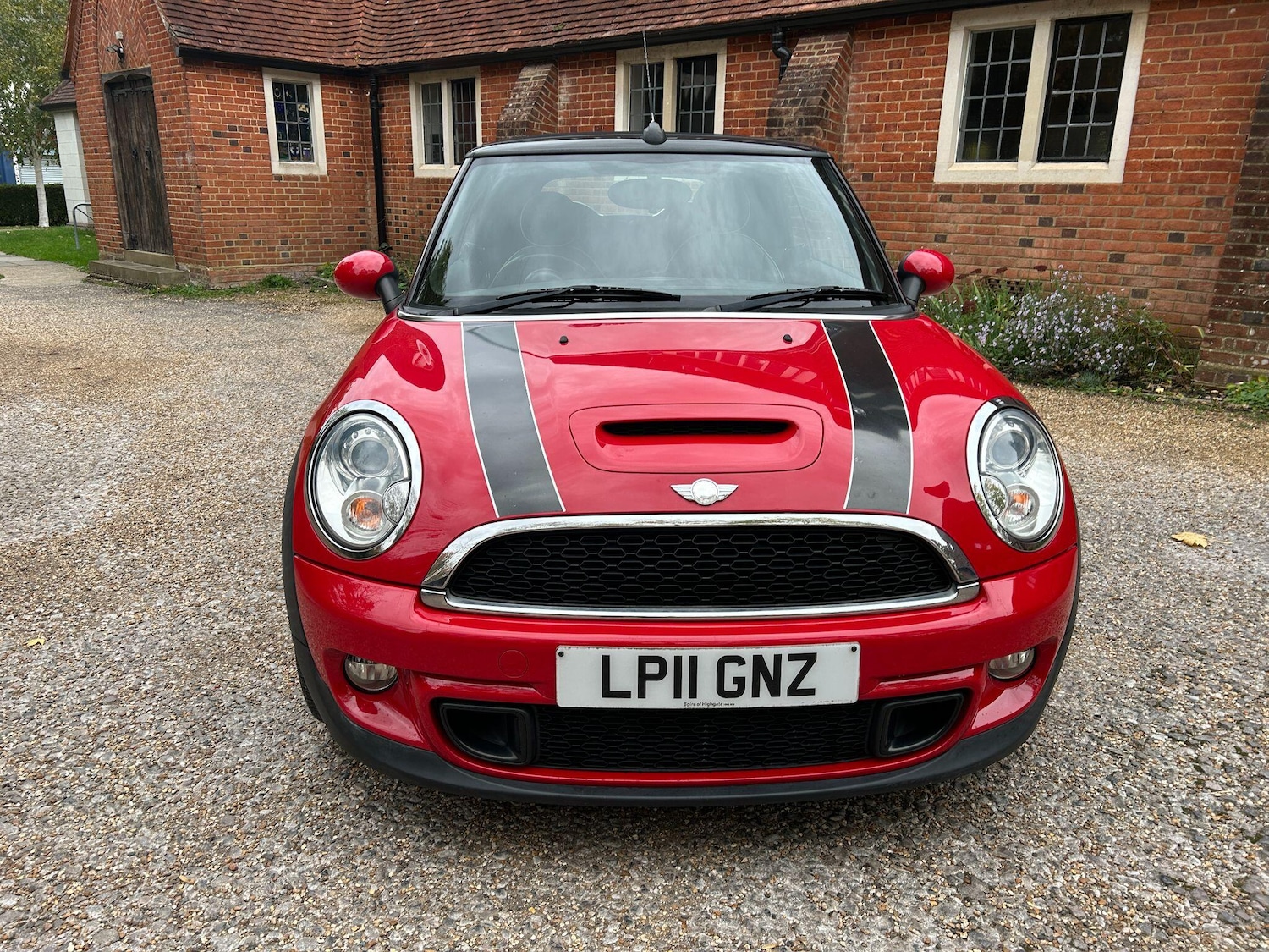 Used MINI Convertible 2011 for sale - 76995182: Photo 28