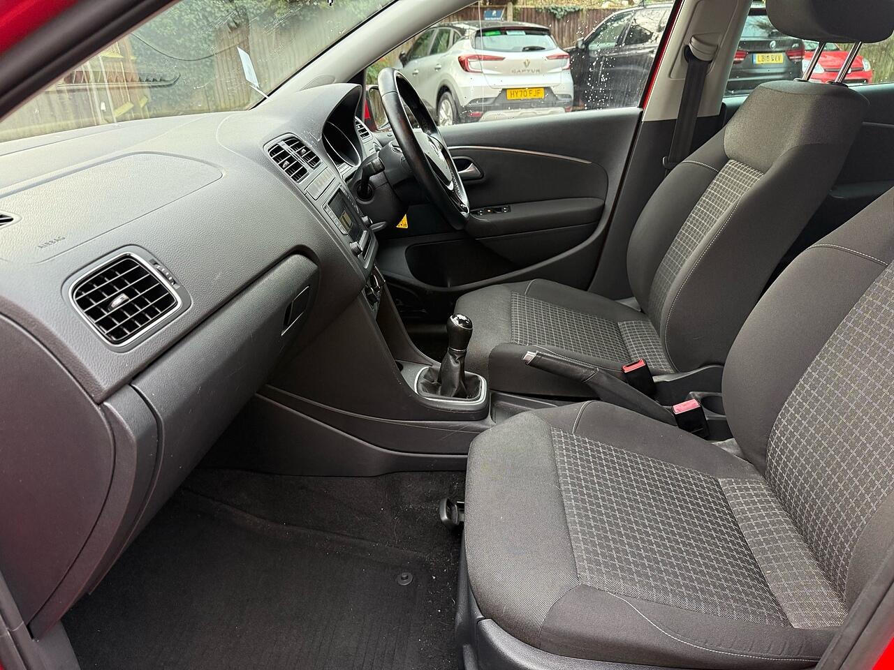 Used Volkswagen Polo 2014 for sale - 77163081: Photo 21