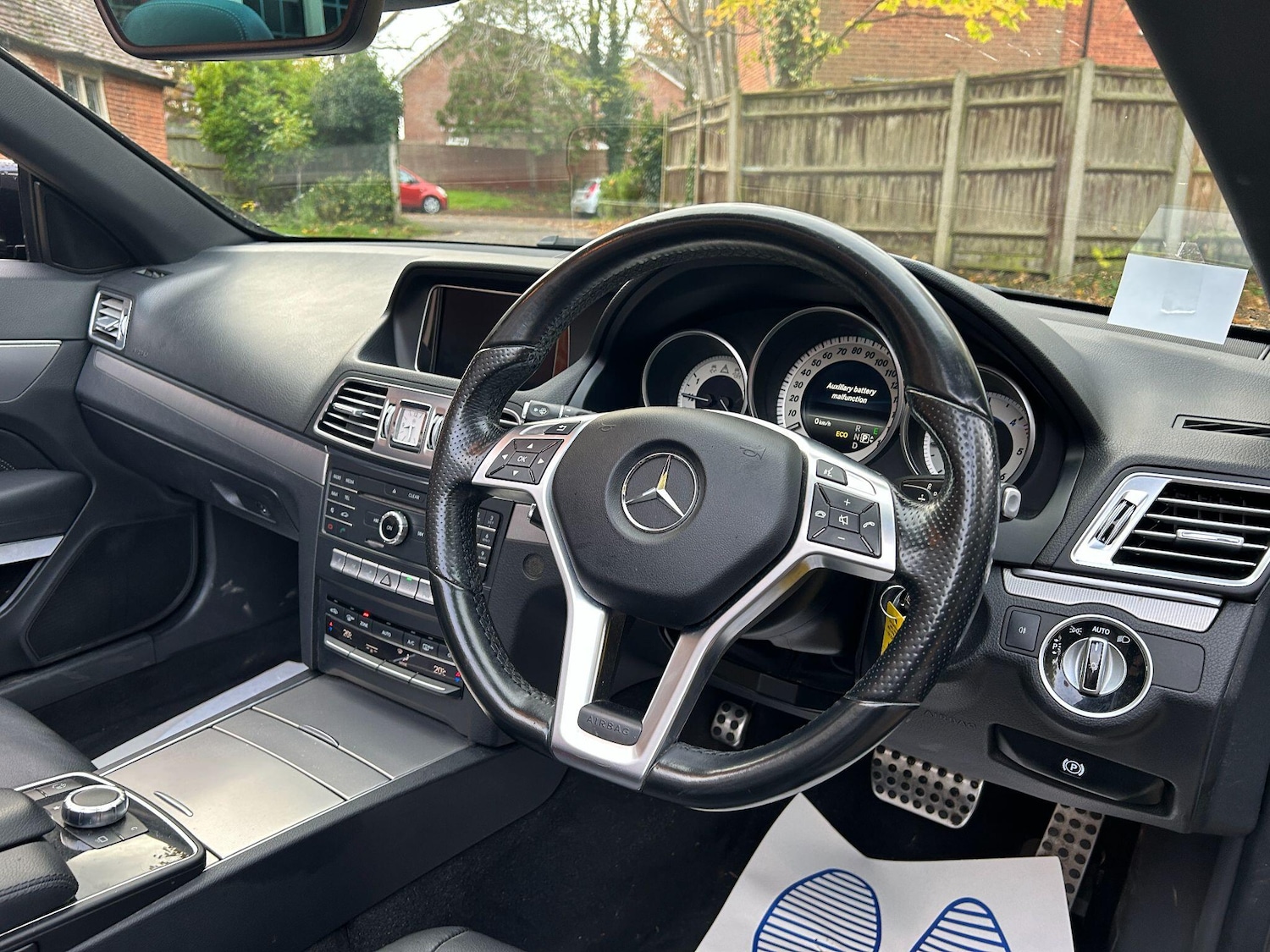 Used Mercedes-Benz E Class 2015 for sale - 77098015: Photo 5