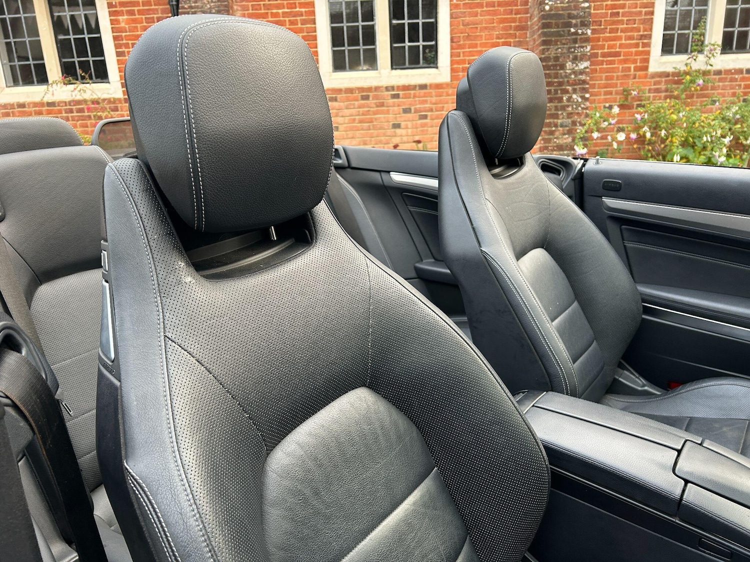 Used Mercedes-Benz E Class 2015 for sale - 77098015: Photo 7