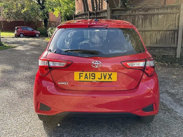 Used Toyota Yaris 2019 for sale - 76175021: Photo 11