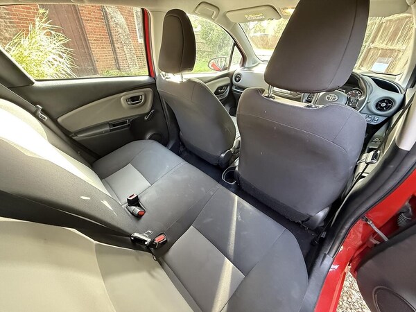 Used Toyota Yaris 2019 for sale - 76175021: Photo 16