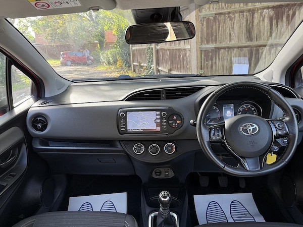 Used Toyota Yaris 2019 for sale - 76175021: Photo 17