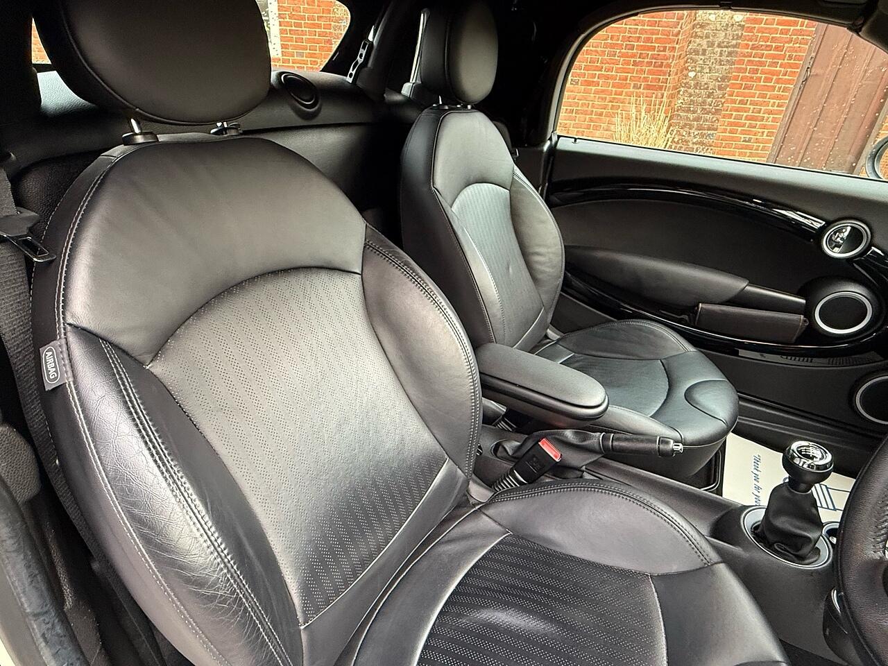 Used MINI Roadster 2013 for sale - 77120702: Photo 17